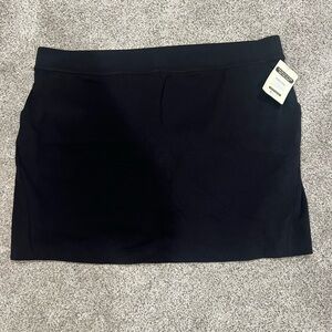 Duluth Trading Co Black Women's Skort